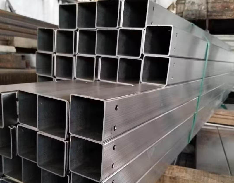 cach tinh trong luong ong thep tron